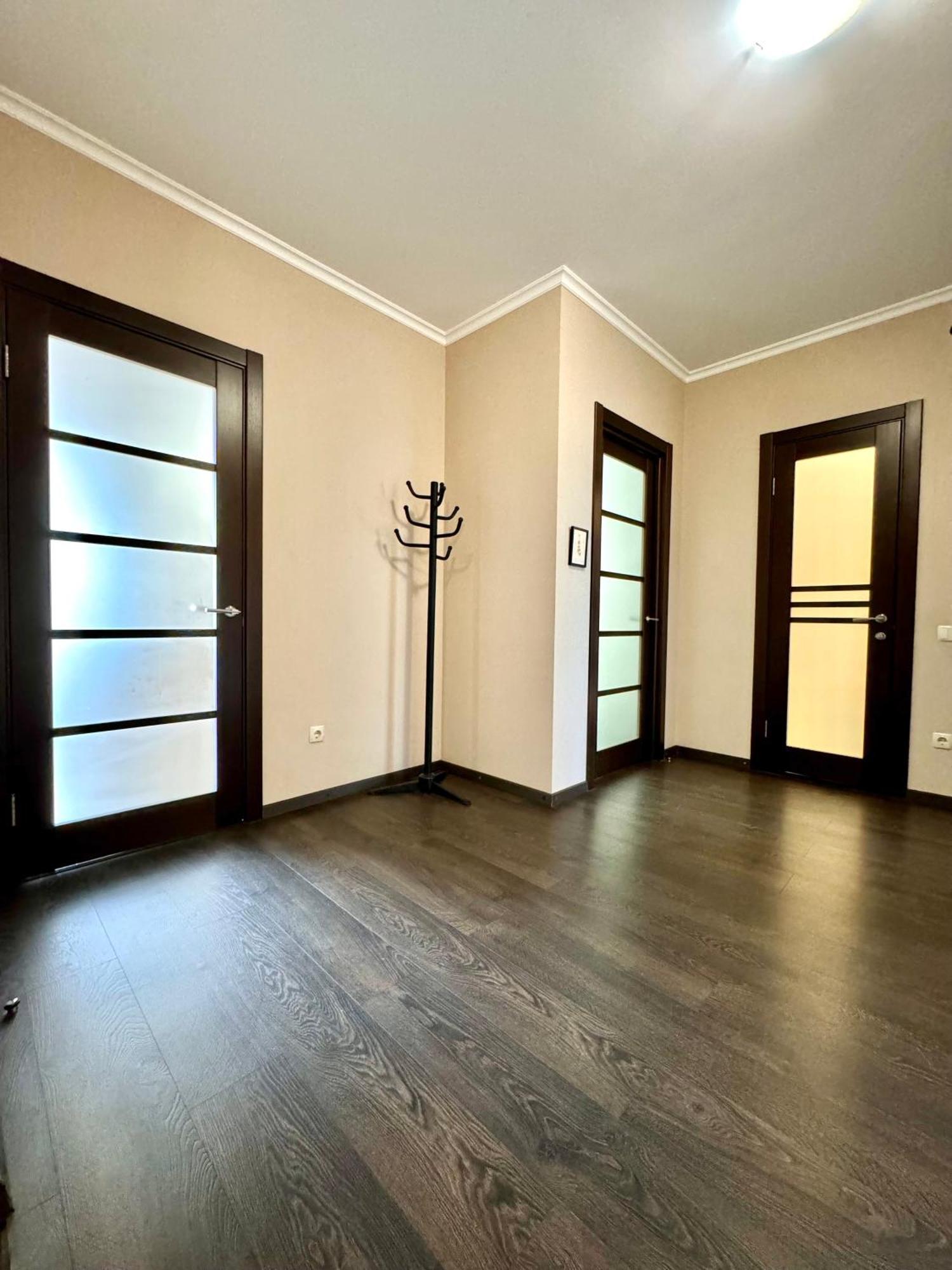 Apartpoltava світлі просторі 80м2 , 2-окремі кімнати, новобудова центр чек банківський * Poltawa