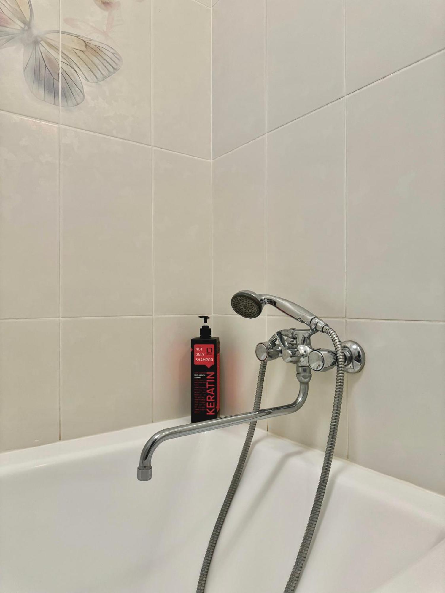 Apartpoltava світлі просторі 80м2 , 2-окремі кімнати, новобудова центр чек банківський