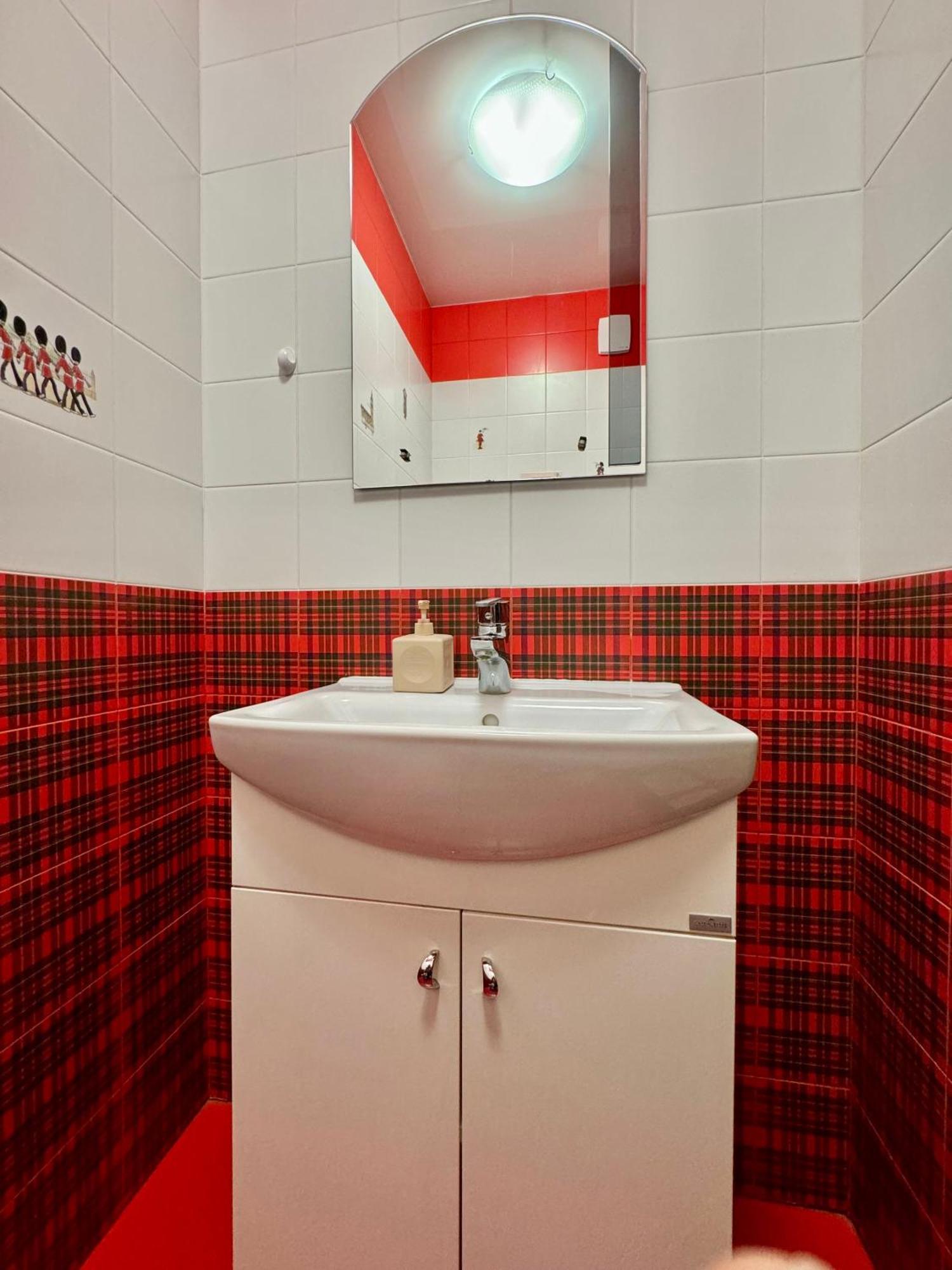 Apartpoltava світлі просторі 80м2 , 2-окремі кімнати, новобудова центр чек банківський * Poltawa